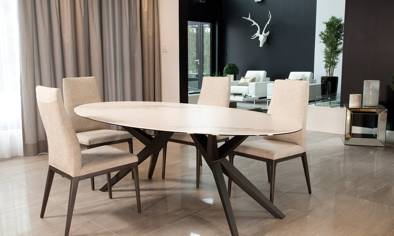 Austin Dining table