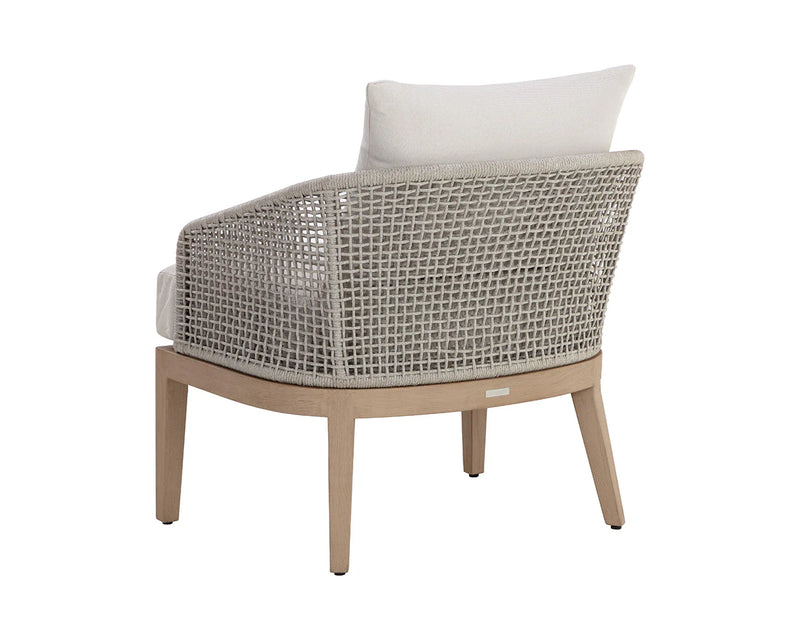 Capri Outdoor Lounge Chair