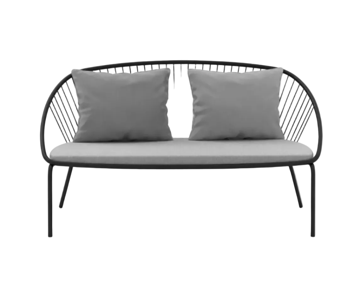 Outdoor Sofas and Sectionals