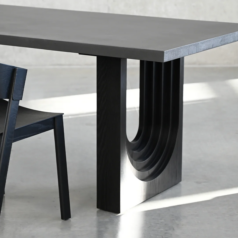 Echo Dining Table