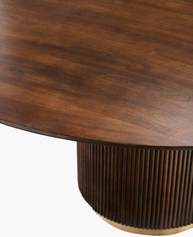 Nems Dining Table